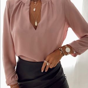 Long sleeve plunge casual shirt-Ivrose size small